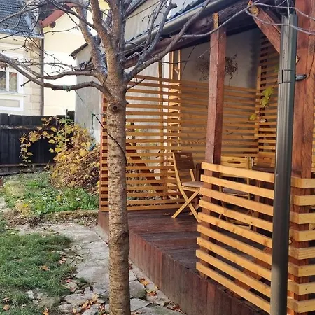 Апартаменти Casa Din Schei - Oldtown